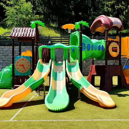 Ferienland Stubai Apartahotel 3*