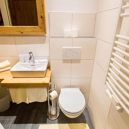 Ferienland Stubai Aparthotel 3*
