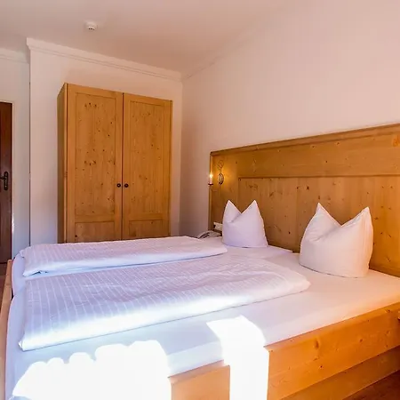 Apart Otel Ferienland Stubai Fulpmes